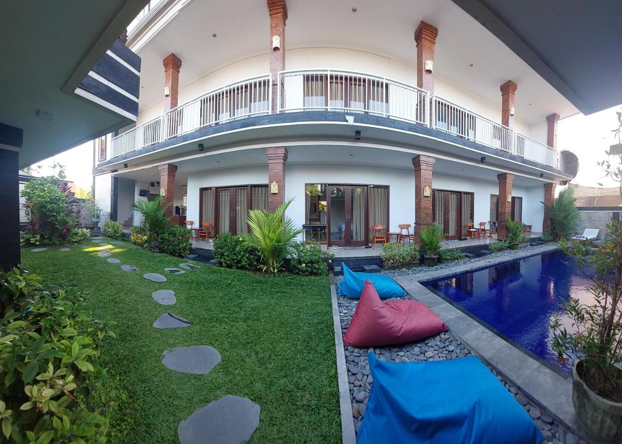 The Lucky Canggu Hotel Bagian luar foto